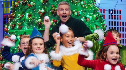 Patrick Kielty and children at Toy Show