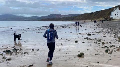 Fe fydd y digwyddiad yn daith o amgylch Pen Llŷn