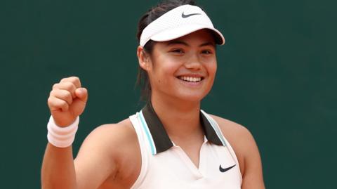 Emma Raducanu celebrates victory over Wang Xinyu