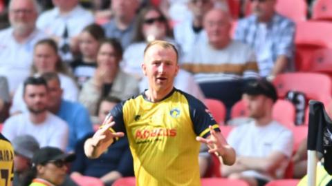 Mark Beck playing for his former team Solihull Moors 