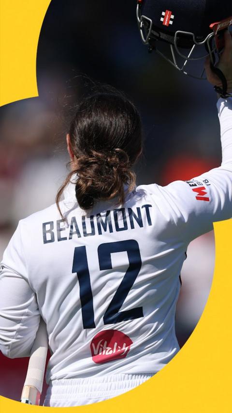 Tammy Beaumont walking of the pitch 