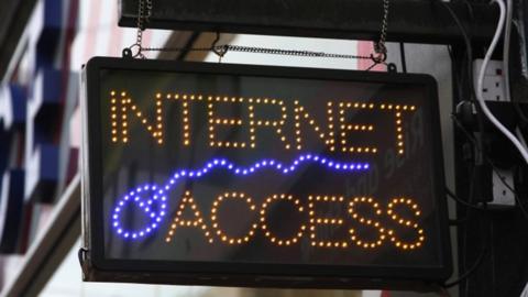 Internet access street sign