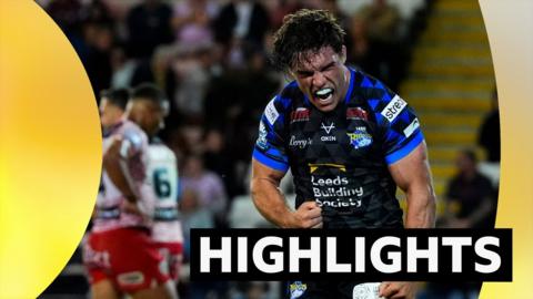 Brodie Croft celebrates for Leeds