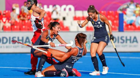 Maria Forcherio of Argentina celebrates