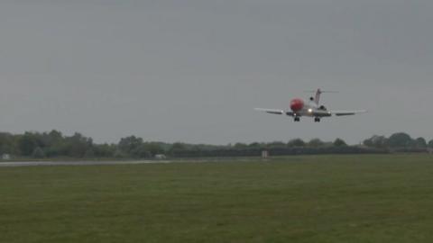 A large jet lands at Doncaster Sheffield Airport for the first time since 2022.