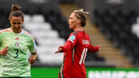 Jess Fishlock celebrates