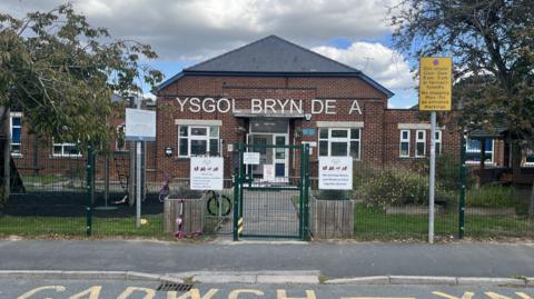 Ysgol Bryn Deva
