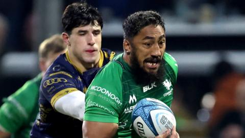 Bundee Aki