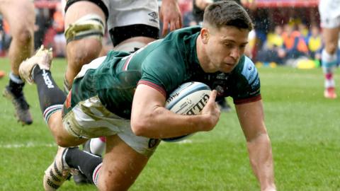 Ben Youngs dives in to score a try for Leicester Tigers