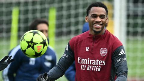 Jurrien Timber in Arsenal training.