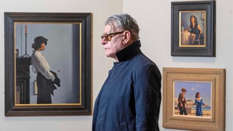 Jack Vettriano at his new exhibition at Kirkcaldy Art Galleries
