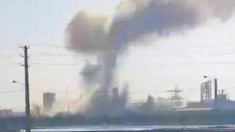 Smoke rises near the Mahshahr petrochemical complex after a reported Israeli attack, Near Bandar Imam Khomeini, Khuzestan Province, Iran June 8, 2026,