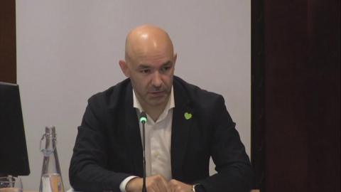Marcio Gomes speaking at the Grenfell Tower Inquiry
