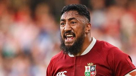Bundee Aki
