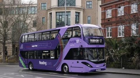 Reading electric bus