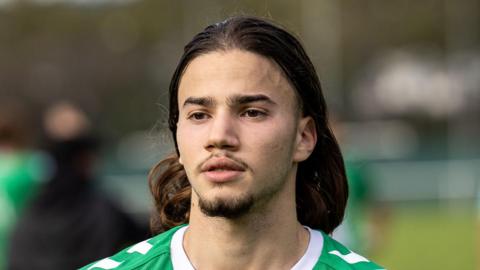 Kenzo Kies playing for Saint-Etienne's youth team