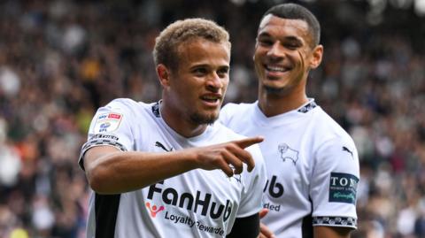 Kenzo Goudmijn celebrates scoring