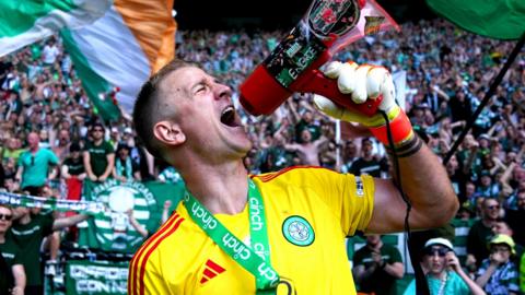 Celtic goalkeeper Joe Hart