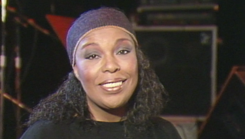 Roberta Flack smiling at the camera