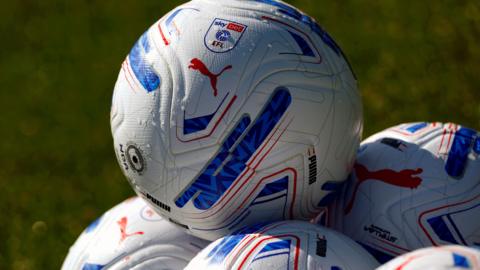 Generic image of EFL ball