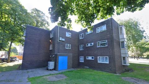 Flats on Evans Street