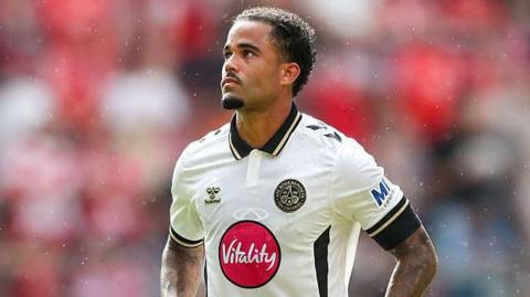 Bournemouth midfielder Justin Kluivert