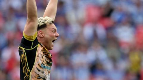 Lachlan Lam kicked the game-winning drop-goal in golden point extra time to help Leigh beat Hull KR at Wembley