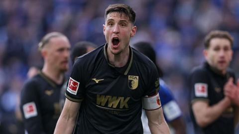 Keven Schlotterbeck in action for FC Augsburg