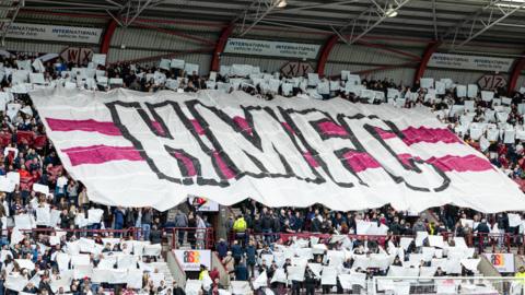 Hearts supporters tifo