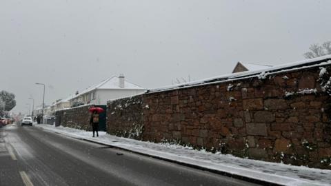 Main road snow Jersey