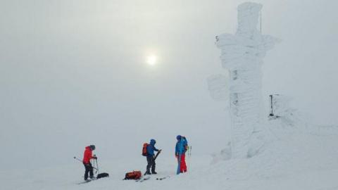 Cairngorm summit weather station