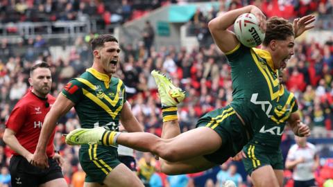 Reece Walsh scores the first try