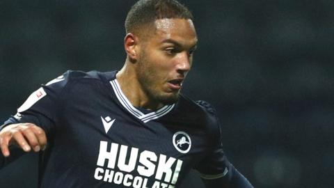 Kenneth Zohore in action for Millwall