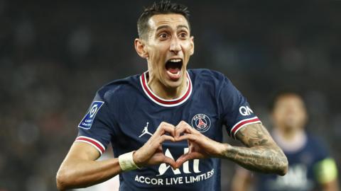 Angel di Maria celebrates scoring for Paris St-Germain