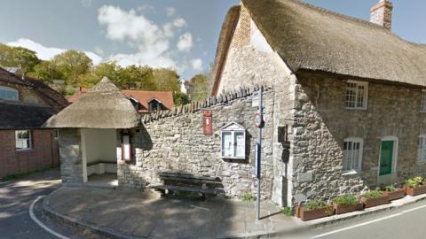 Lulworth bus stop