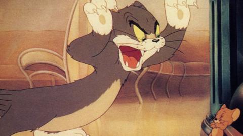 Still from 'The Bowling Alley' cat shows Tom lunging at Jerry