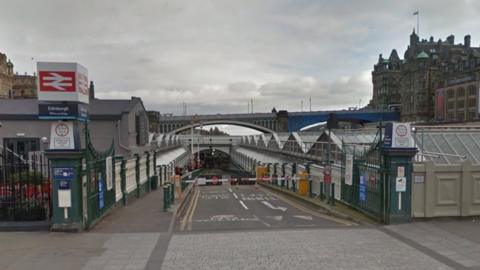 Waverley Station