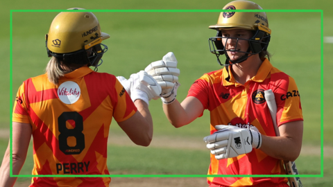 Amy Jones & Ellyse Perry congratulate each other