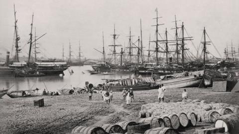 Kolkata (formerly Calcutta), Shipping in the Hooghly, c. 1860 Courtesy MAP / Tasveer