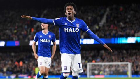 Jaden Philogene celebrating scoring against Sheffield United