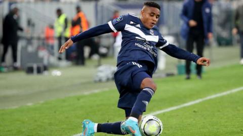 Bordeaux French forward Thibault Klidje control the ball during the French L1 football match between FC Girondins de Bordeaux and AS Saint-Etienne at the Matmut Atlantique Stadium in Bordeaux,