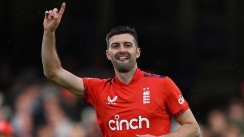 Mark Wood celebrates wicket