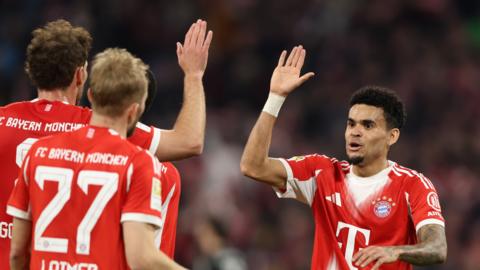 Luis Diaz celebrates with Bayern Munich team-mates 