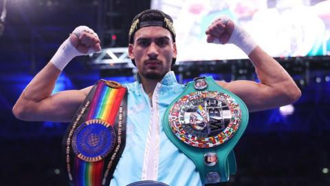 Hamzah Sheeraz celebrates after beating Tyler Denny in September