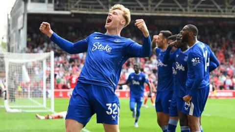 Jarrad Branthwaite celebrates a goal for Everton