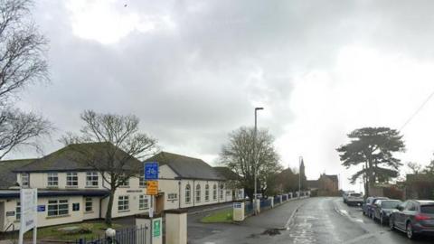 Elm Grove Road outside Dawlish Community College