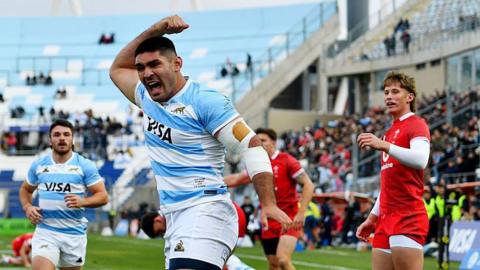  Joaquin Oviedo celebrates after scoring a try