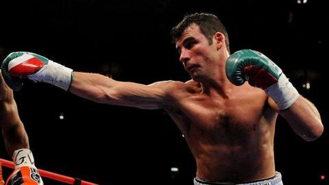 Joe Calzaghe punching