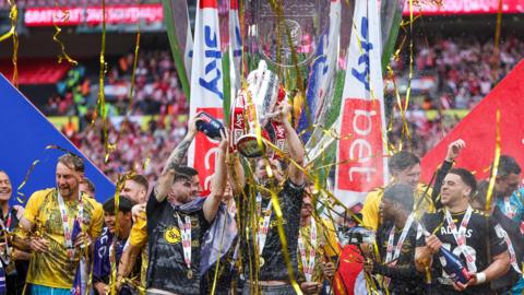 Southampton celebrate winning the 2024 Championship play-off final