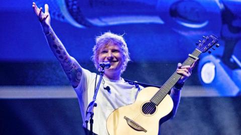 ed sheeran live on stage